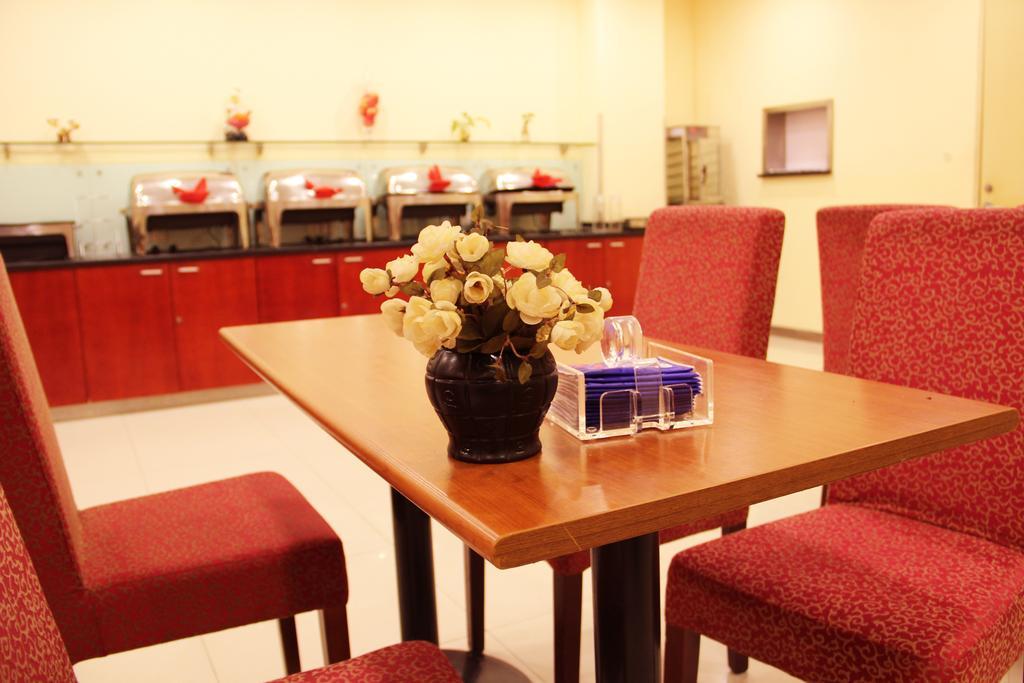 Hanting Hotel Tianjin University Buitenkant foto